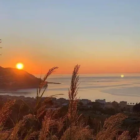 Stella Del Cilento Incanto Del Golfo לינה וארוחת בוקר 3*